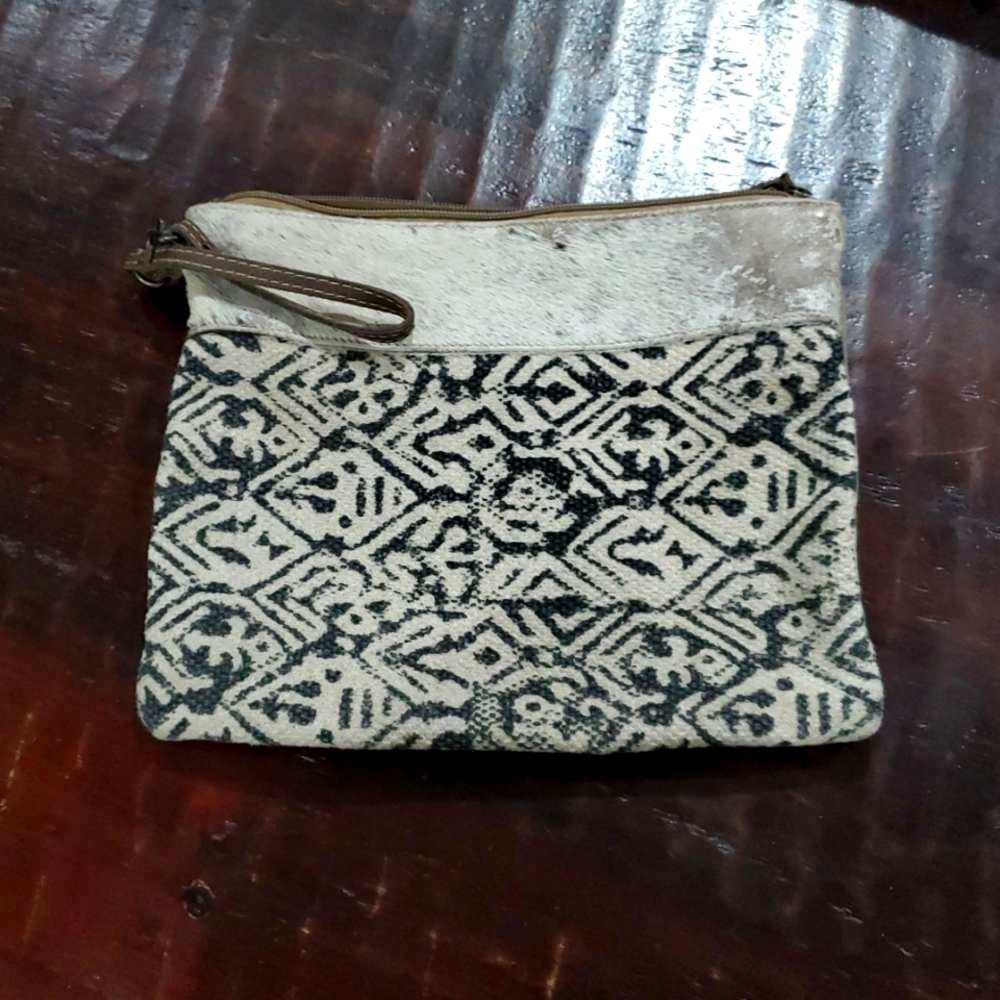 MYRA BAG LEATHER COWHIDE CANVAS WRISTLET CROSSBODY  Tribal Earthy Western